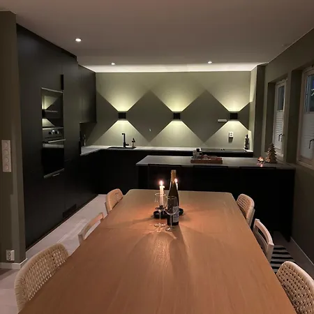 Appartement Beautiful House - Walking Distance Of Everything *